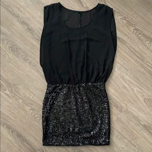 Mini black dress